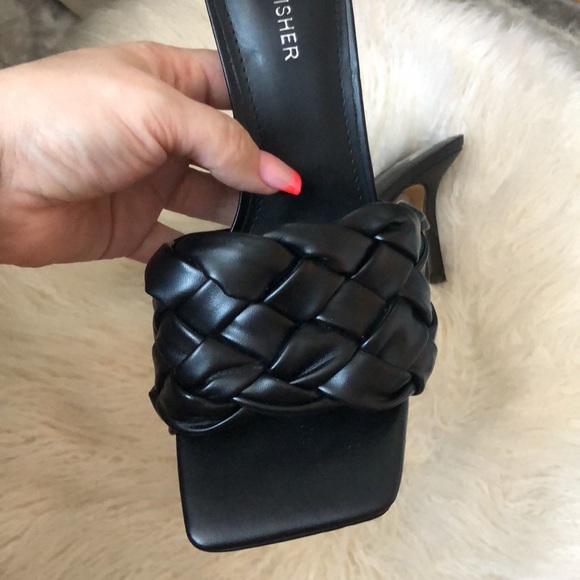 Marc Fisher Brizo Heeled Sandal Black MSRP $89 - Picture 5 of 15